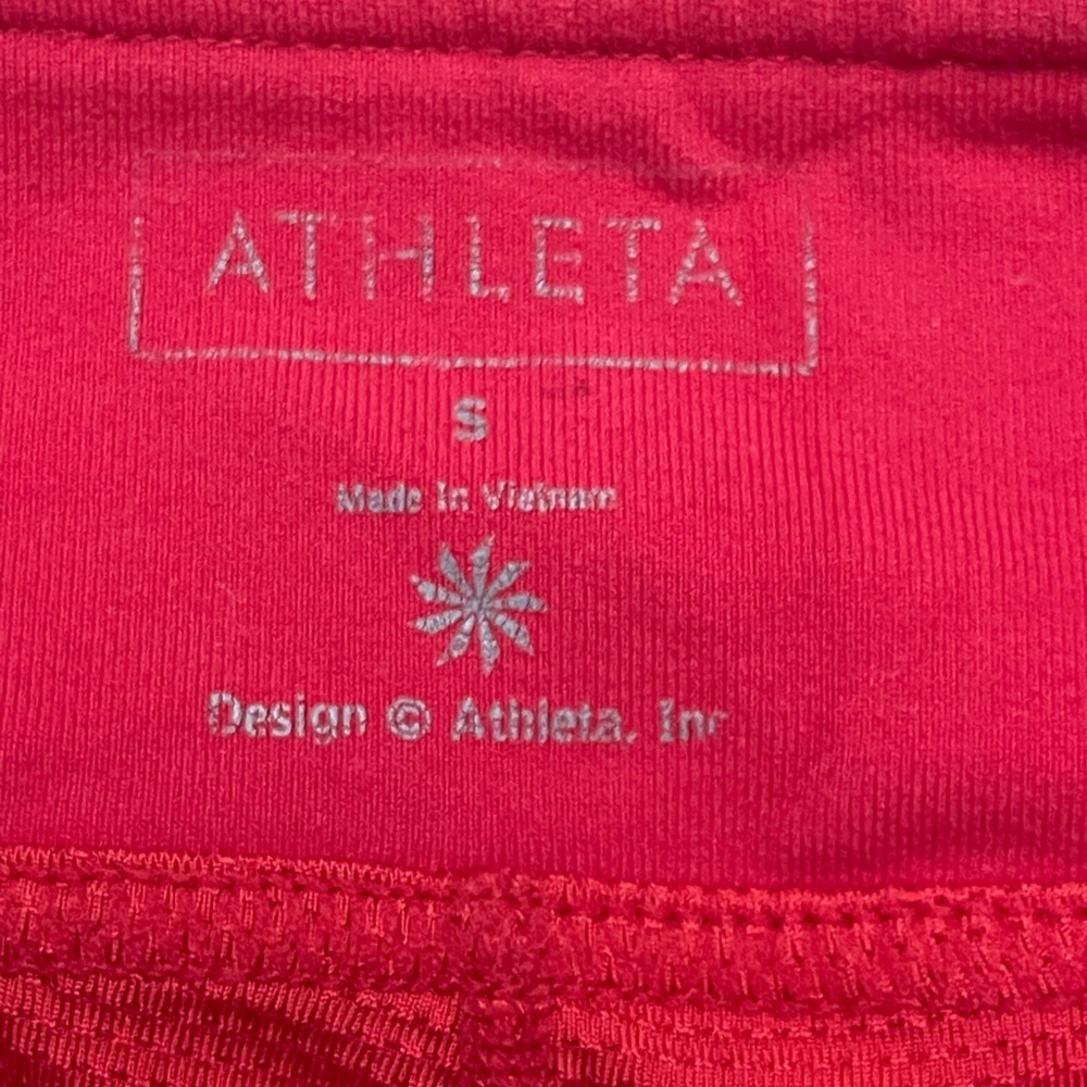 Women’s Red Knit Skort Shorts - Picture 2 of 8